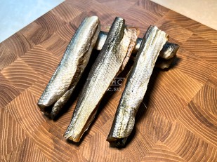 Орехи: Корюшка вяленая (тушка)